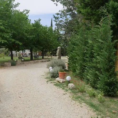 Mas Maurane-le Platane Avec Prive Aux Portes D'arles Tarascon